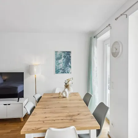 Oara Comfort - 3br, 6 Betten, Kueche, Smart Tv, Balkon Geesthacht